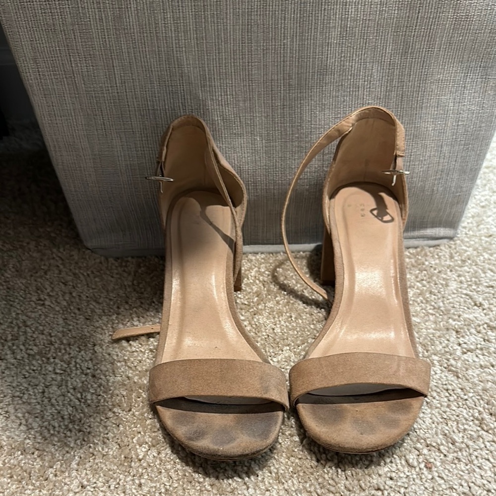 Elegant Tan Women's Sandals